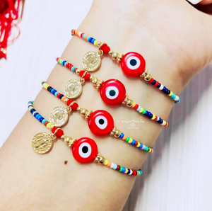 Pulsera chaquira ojo 14k